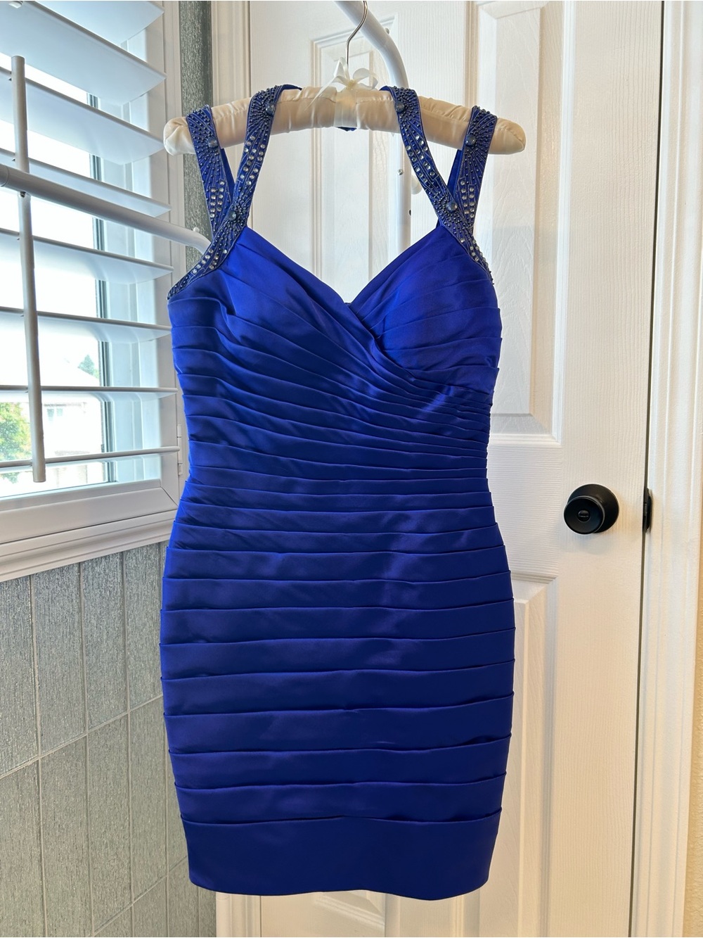 Adrianna Papell STUNNING Royal Blue Ruched Mini Dress with Beaded Straps